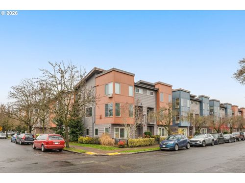 7561 N Leavitt Ave, Portland, OR, 97203 | Card Image
