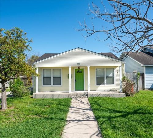 618 Louisiana Ave, Corpus Christi, TX, 78404-2803 | Card Image