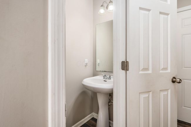 102 Parkdale Dr, House other with 4 bedrooms, 4 bathrooms and null parking in Johnstown OH | Image 22