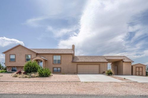 1295 S Skyline Ln, Pueblo West, CO, 81007-5040 | Card Image