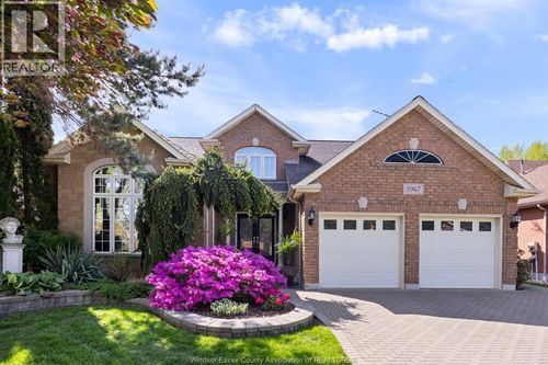 5967 Cameos Crescent, Lasalle, ON, N9J3N3 | Card Image