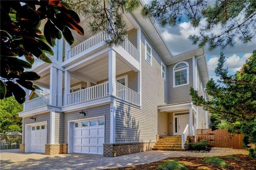 104 51st St, Virginia Beach, VA, 23451-2426 | Card Image