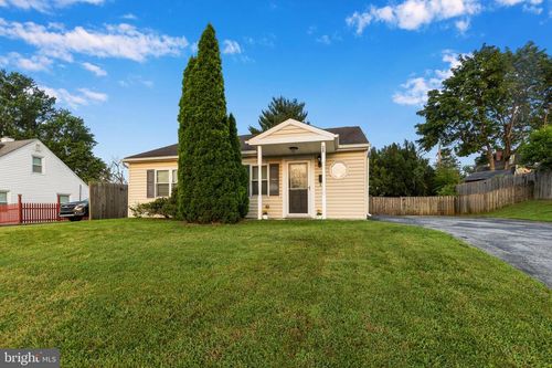 36 Penfield Ave, West Norriton, PA, 19403-2817 | Card Image
