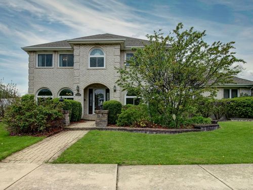 17430 Bridalwood Ln, Tinley Park, IL, 60487-5240 | Card Image