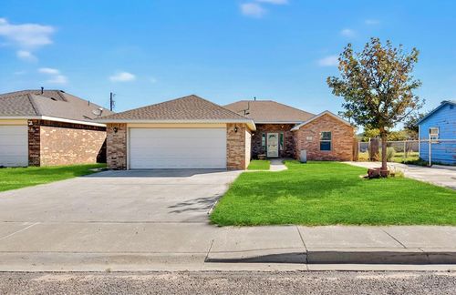 708 Gray, Stanton, TX, 79782-5096 | Card Image