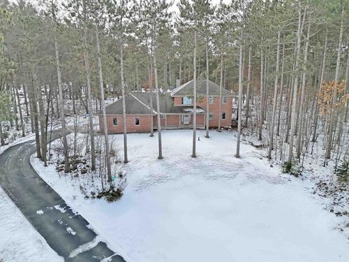 3351 Wild Brim Court, SUAMICO, WI, 54313 | Card Image