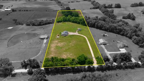 12100 E Owens School Rd, HALLSVILLE, MO, 65255-6200 | Card Image