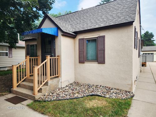 4330 W 8th St, Goodview, MN, 55987-1608 | Card Image