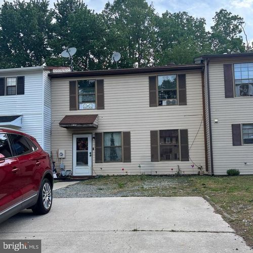 135 Hampshire Rd, SICKLERVILLE, NJ, 08081-2111 | Card Image