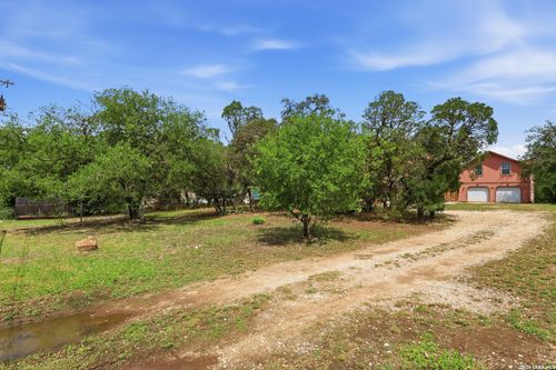 11943 White Birch St, San Antonio, TX, 78245-3311 | Card Image