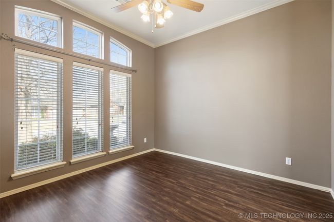 Formal office | Image 5