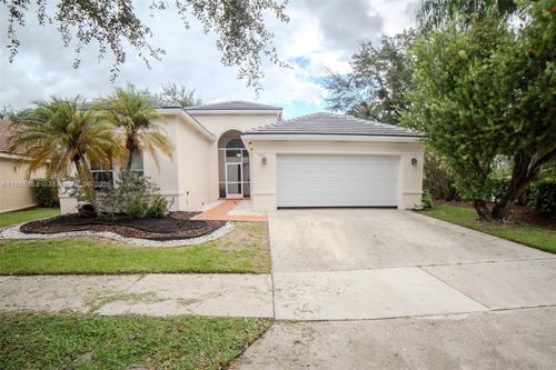 667 Carrington Ln, Weston, FL, 33326-3578 | Card Image