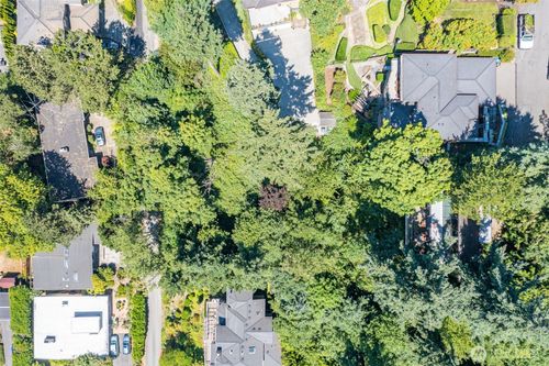 28 68th Ave Se, Mercer Island, WA, 98040 | Card Image
