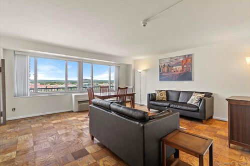 apt-11b-100 York St, New Haven, CT, 06511-5631 | Card Image