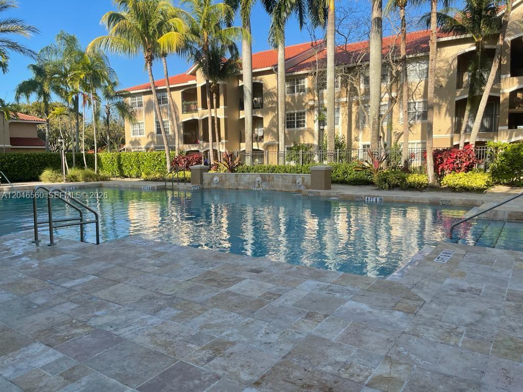 Residential in Pembroke Pines 2