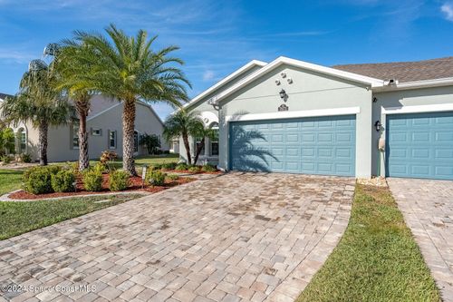 7673 Loren Cove Drive, Melbourne, FL, 32940 | Card Image