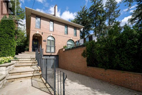 230 Glen Road, Toronto (Rosedale-Moore Park), ON, M4W2X3 | Card Image