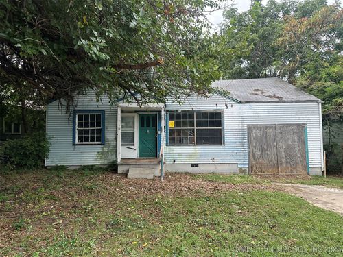 28 S Toledo Ave, Tulsa, OK, 74112-1328 | Card Image