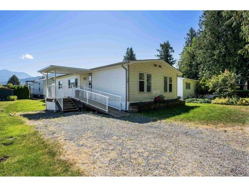 108-6035 Vedder Rd, Chilliwack, BC, V2R1E5 | Card Image