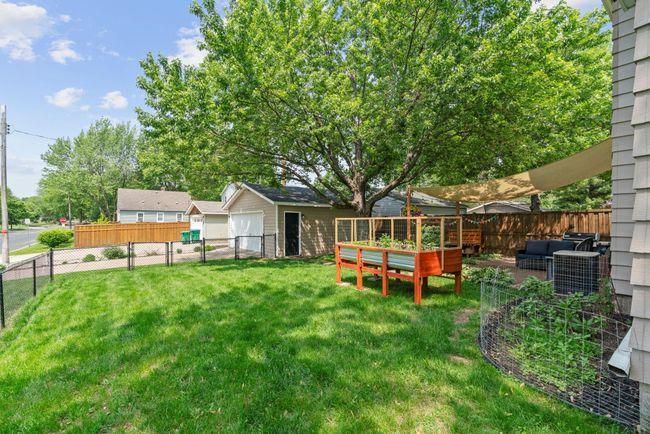 Oversized Backyard | Image 40