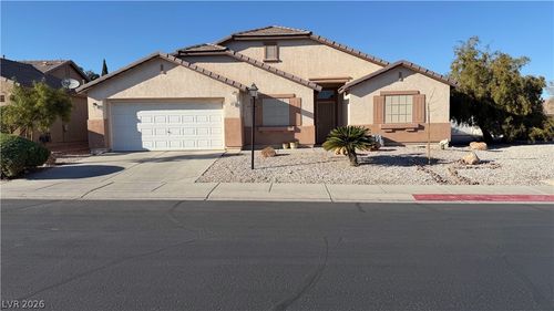 814 Hunters Ridge Way, North Las Vegas, NV, 89032-7829 | Card Image