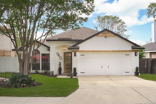 940 Hedgestone Dr, San Antonio, TX, 78258-2335 | Card Image