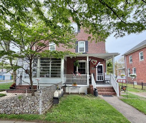 133 5th Ave, ROEBLING, NJ, 08554-1201 | Card Image