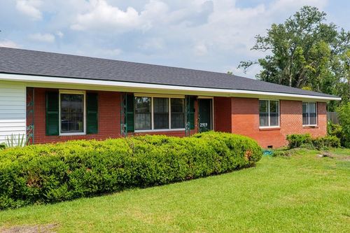 2919 Thea Ln, Valdosta, GA, 31602-1339 | Card Image