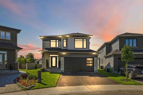 644 Moonflower Cres, Gloucester, ON, K1T0X8 | Card Image