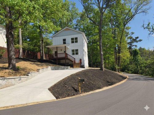 708 East Ave, Chattanooga, TN, 37411-2113 | Card Image