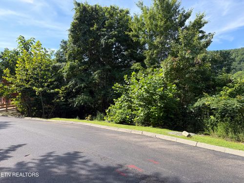 lot-56-Lot 56 Smoky Ridge Way, Sevierville, TN, 37862-7455 | Card Image