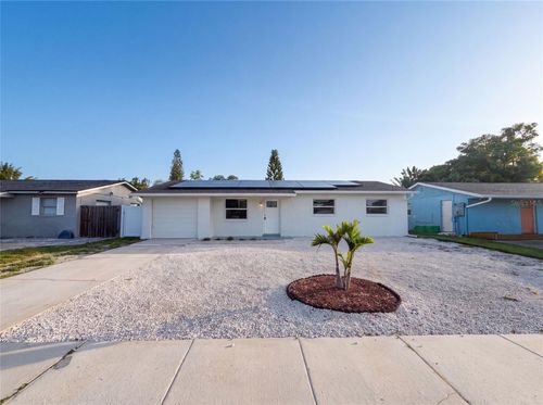 8283 86th Ave, SEMINOLE, FL, 33777-3602 | Card Image