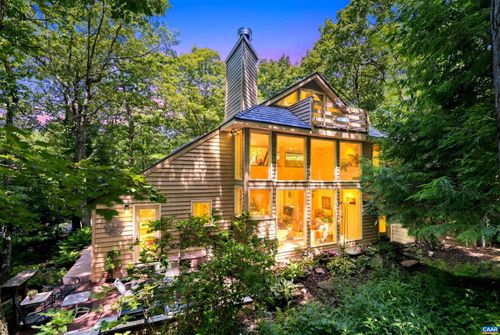 377 Devils Knob Loop, WINTERGREEN RESORT, VA, 22967-8511 | Card Image