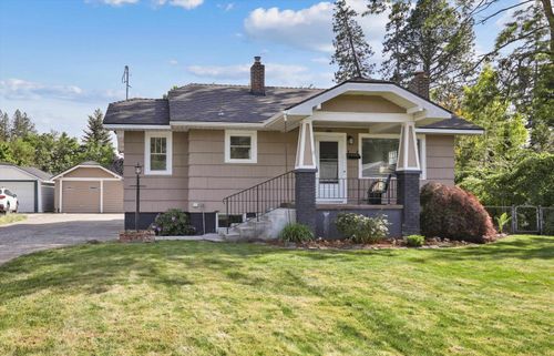 1032 E 33rd Ave, Spokane, WA, 99203 | Card Image