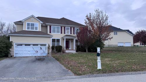 245 Buttonwood Way, Hopewell Junction, NY, 12533-4317 | Card Image