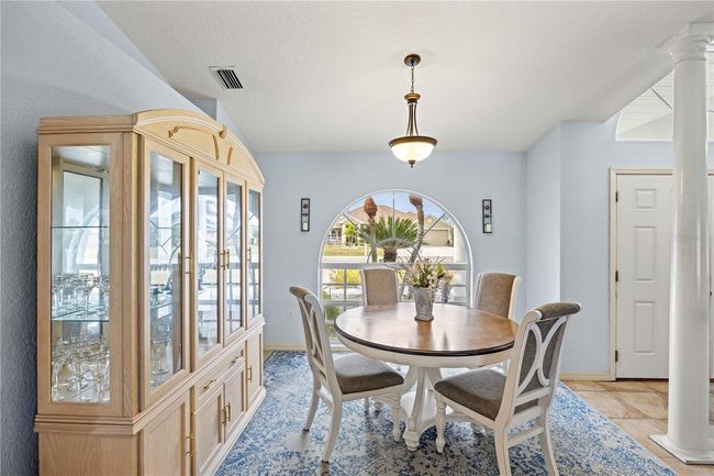 12950 Sw Pembroke Cir S, House other with 3 bedrooms, 2 bathrooms and null parking in LAKE SUZY FL | Image 14