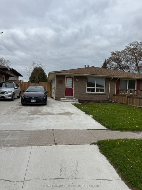 4914 Kentucky Crt, Niagara Falls, ON, L2H1W2 | Card Image