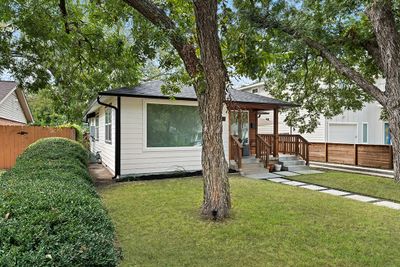 3019 E 16th Street, House other with 3 bedrooms, 2 bathrooms and 3 parking in Austin TX | Image 2