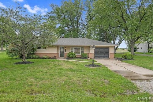 234 Wolf Ave, Hamel, IL, 62046-1111 | Card Image