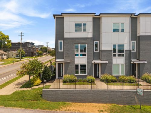 800 Vibe Pl, Nashville, TN, 37216-2540 | Card Image