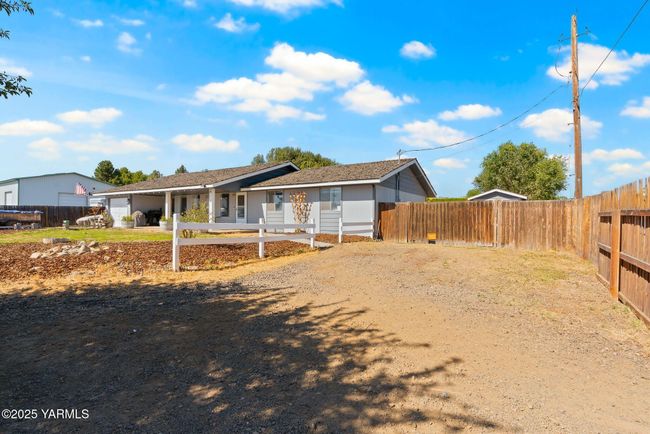 1620 Selah Loop Rd-1 | Image 31