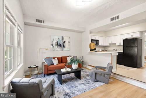 a-104 N Bedford St, ARLINGTON, VA, 22201-1157 | Card Image