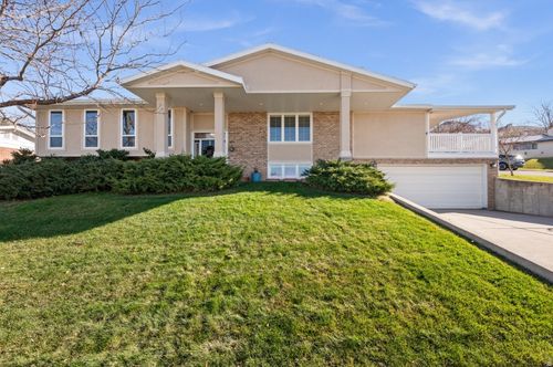 2671 Edgehill Dr, Bountiful, UT, 84010-4359 | Card Image