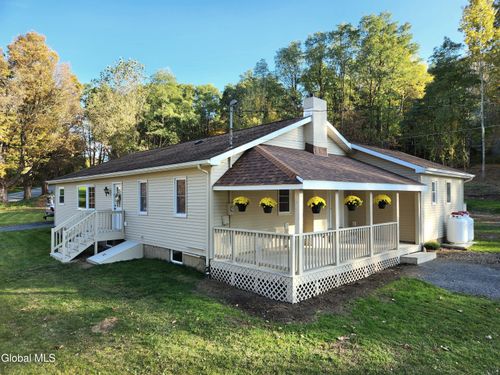 379 County Route 68, Saratoga Springs, NY, 12866-6632 | Card Image