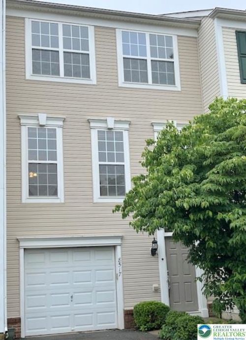 8517 Gateway Rd, BREINIGSVILLE, PA, 18031-1559 | Card Image