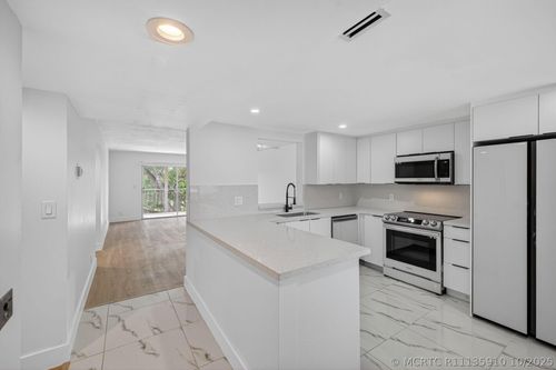 303-14375 Strathmore Ln, Delray Beach, FL, 33446-3025 | Card Image