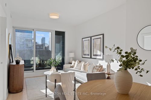 302-128 Pears Ave, Toronto, ON, M5R0A9 | Card Image