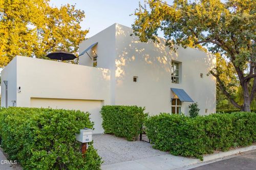 312 Fox St, Ojai, CA, 93023-3327 | Card Image