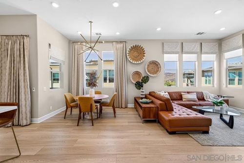 94-16750 Coyote Bush Dr, San Diego, CA, 92127-2640 | Card Image