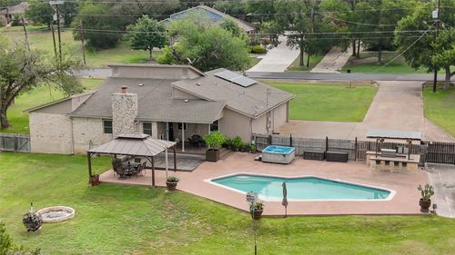 305 Canyon Wren Dr, Buda, TX, 78610-2404 | Card Image